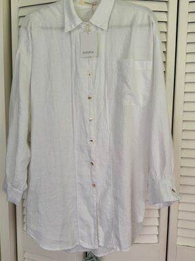 Filosofia Women’s White Linen Button-Down Shirt